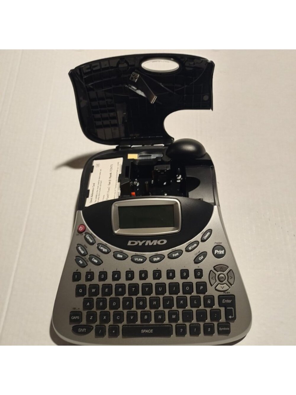 Dymo LabelManager 400 Electronic Label Maker With Accessories USB Compatible - Picture 13 of 13